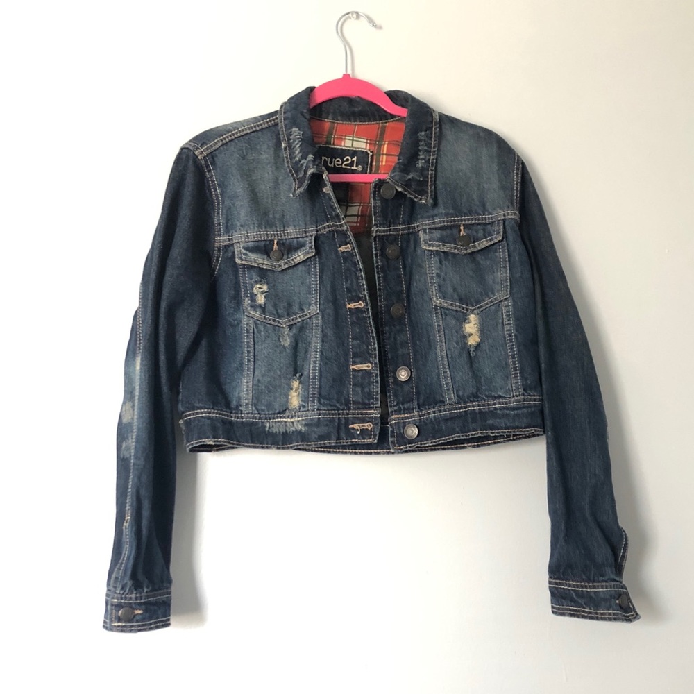 Rue 21 distressed cropped denim jacket